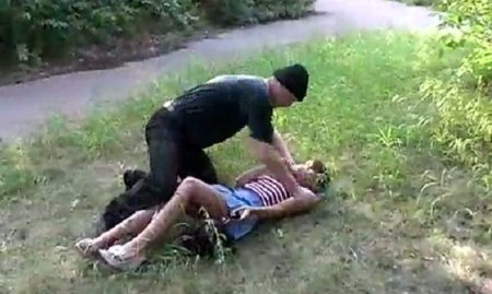 Изнасилование на проселочной дороге