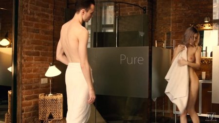 Нежный секс с молодой грудастой сестрой